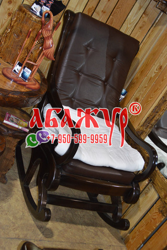 Кресло качалка коричневое с пуфиком цена (1)