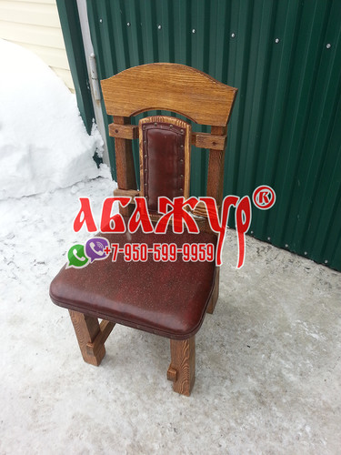 Кресло деревянное под старину с кожей подлокотниками цена (1)